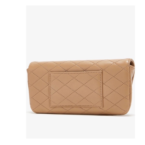 Yves Saint Laurent YSL Gaby Quilted Beige Leather phone Shoulder Bag NWT - Picture 2 of 4